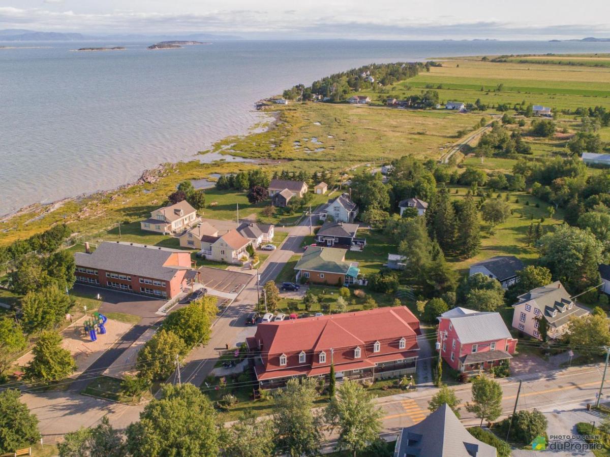 Auberge Akamaraska Kamouraska Esterno foto
