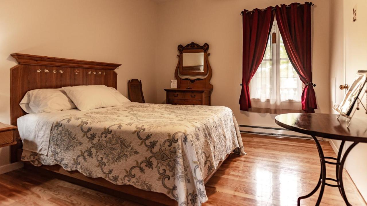 Auberge Akamaraska Kamouraska Esterno foto